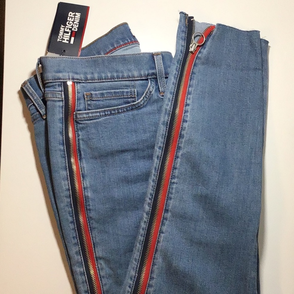 Tommy Hilfiger Navy/Red Side Zip Raw Hem Skinny Jeans (sz 10)